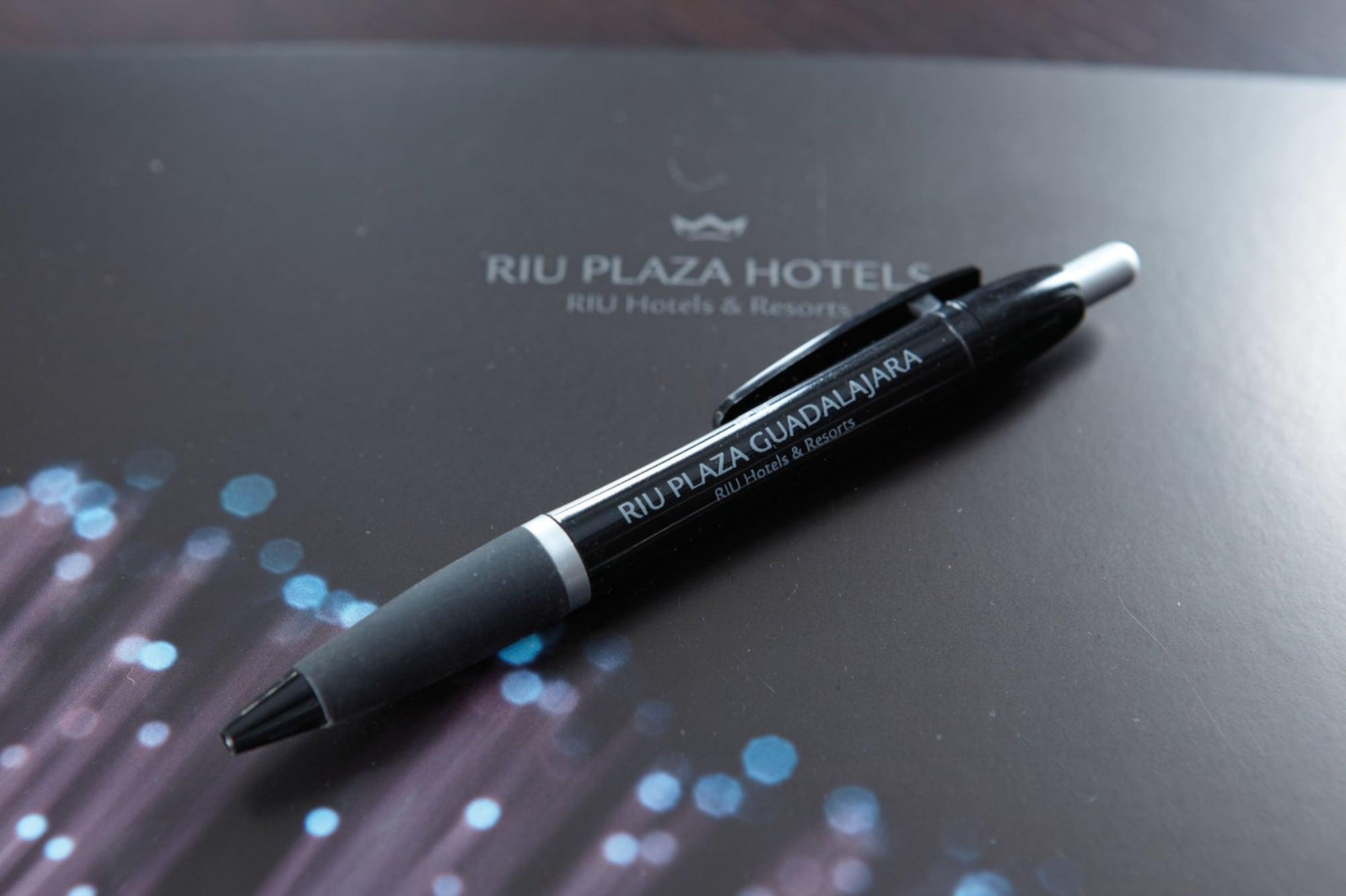 Riu Plaza Guadalajara Hotel Exterior foto